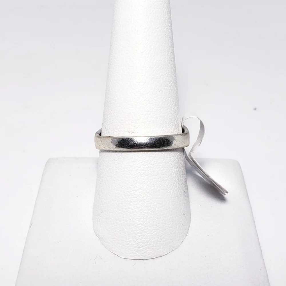 NEW Black Onyx and Rhinestones Women's Cocktail Ring
